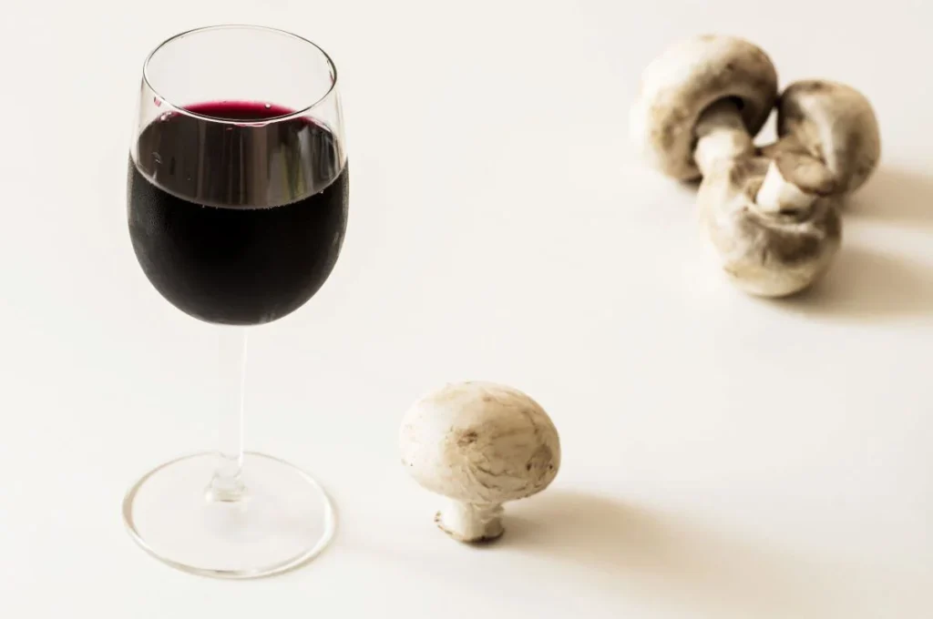 Can You Mix Psilocybin With Alcohol? Effects, Risks, and What to Expect